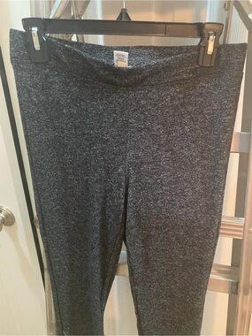 Express Heathered Charcoal Knit Leggings